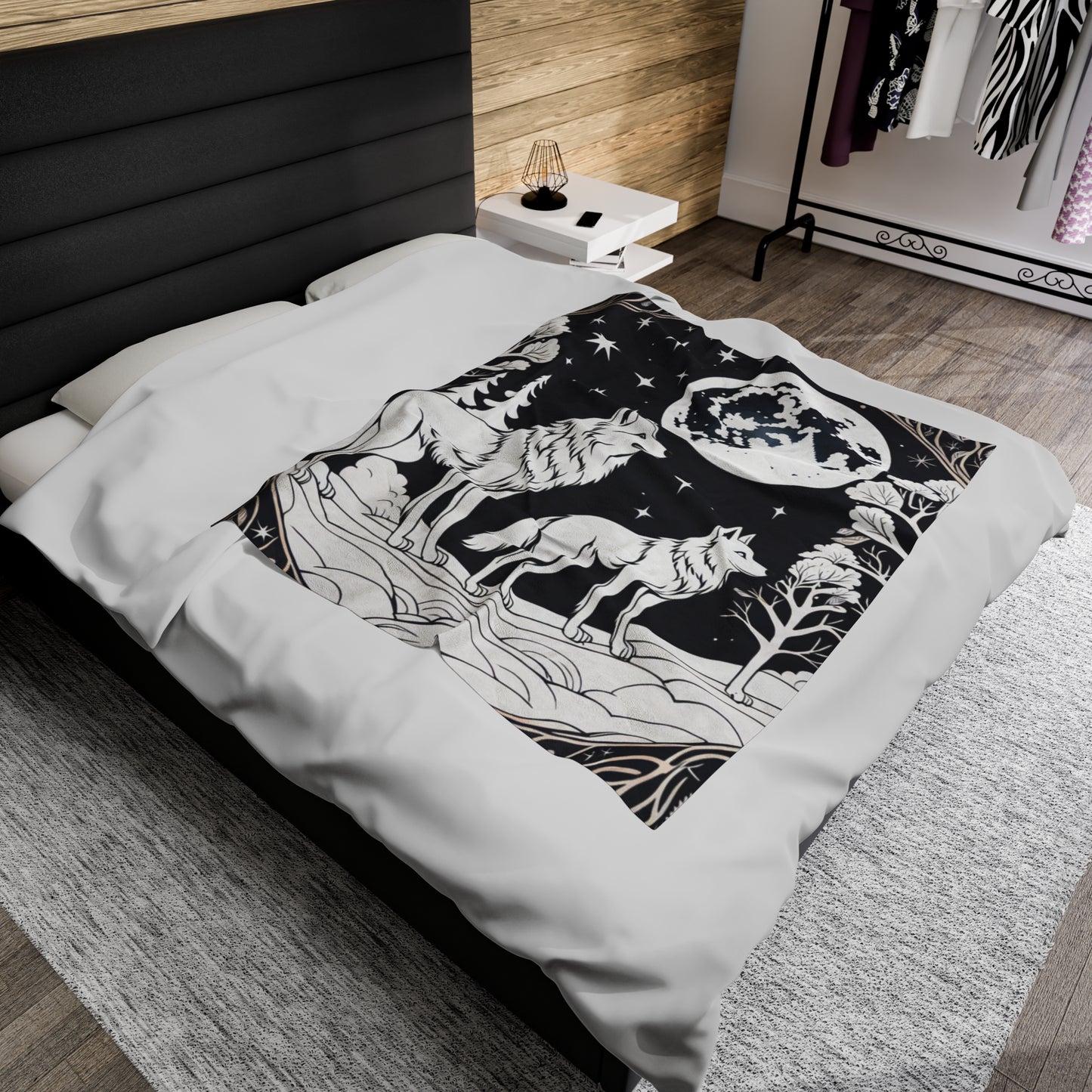 Monochrome Wolf Night Blanket Velveteen Plush Blanket