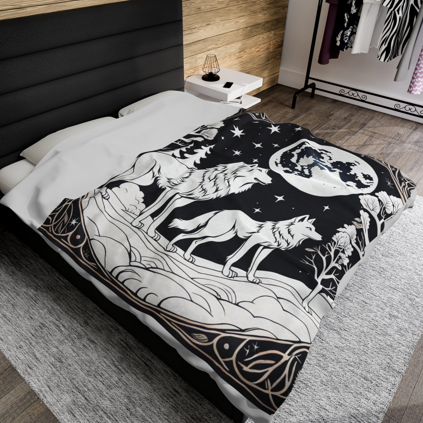 Monochrome Wolf Night Blanket Velveteen Plush Blanket